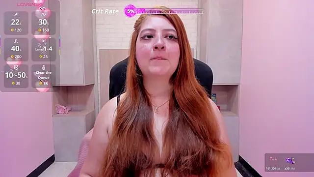 tinaclark  online show from May 14, 6:15 pm