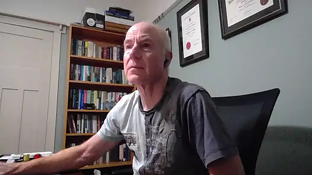 jiggy77777 online show from February 18, 10:50 pm