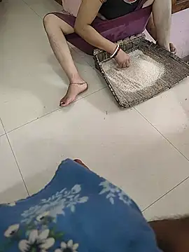 COUPLLE VILLAGE online show from July 2, 3:23 am