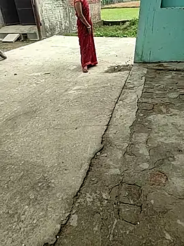 COUPLLE VILLAGE online show from August 1, 1:49 am