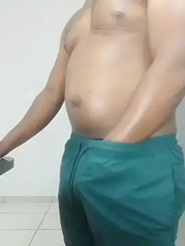 Yardie bone online show from December 19, 4:25 pm