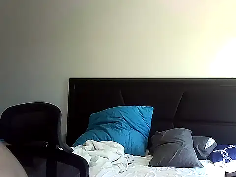 Yardie bone online show from March 9, 9:46 am