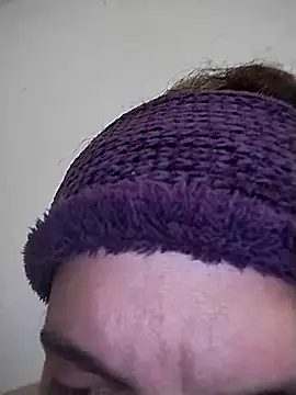 Snapshot of BustyBabyOfficial chatting on October 13, 1:22 pm BustyBabyOfficial online show from October 13, 1:22 pm