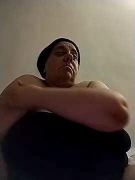 Snapshot of BustyBabyOfficial chatting on October 15, 3:45 pm BustyBabyOfficial online show from October 15, 3:45 pm