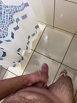 joaozinhoone online show from March 22, 6:03 pm