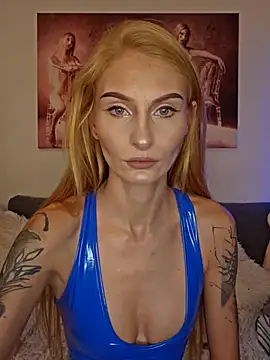 LessiaMia online show from January 6, 3:05 pm