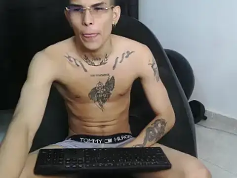 hot king20 online show from February 23, 3:45 am
