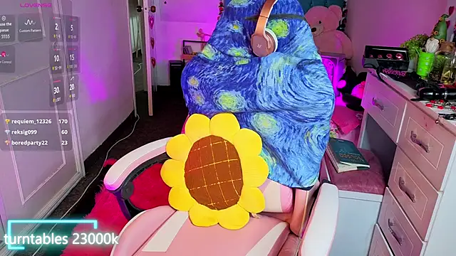 strunky2407 online show from April 9, 6:19 am