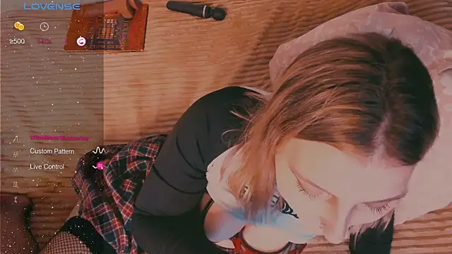 yoursugarbabe online show from December 10, 2:59 am