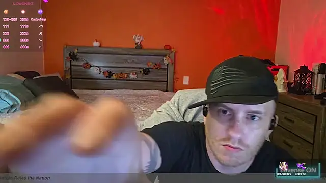 Snapshot of Hydro-Blastz chatting on October 21, 1:06 am Hydro-Blastz online show from October 21, 1:06 am