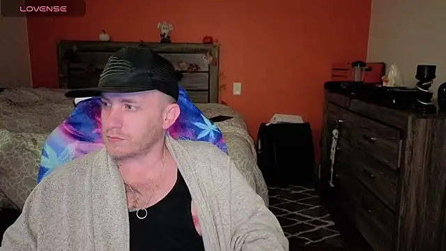 Snapshot of Hydro-Blastz chatting on October 24, 8:44 am Hydro-Blastz online show from October 24, 8:44 am