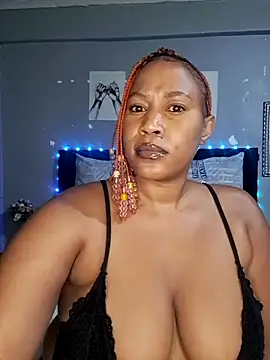 Toya P online show from February 10, 8:35 pm