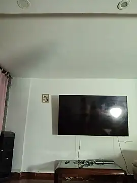 Snapshot of Briiiaa chatting on May 23, 3:01 am Briiiaa online show from May 23, 3:01 am