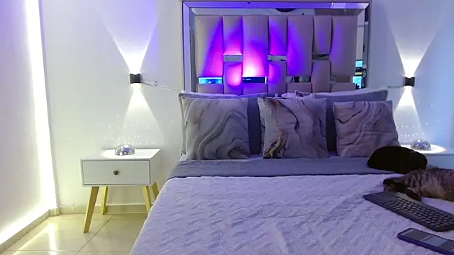 hellen martin online show from March 8, 9:18 pm