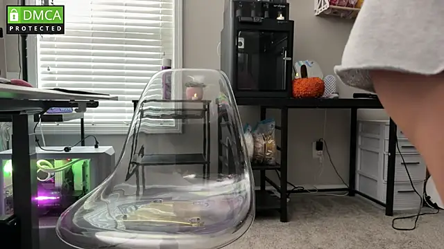 Cosmic Rose online show from November 7, 2:50 pm