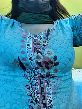 lovely zara online show from February 13, 7:24 am