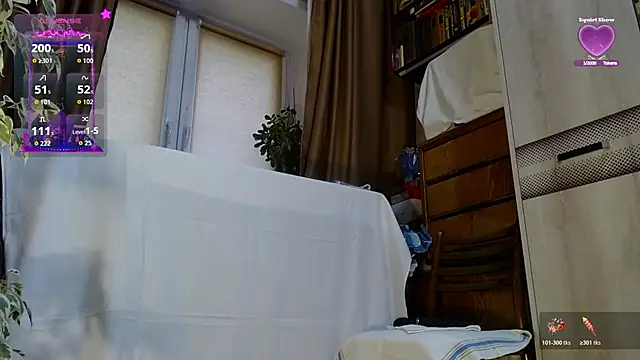 Snapshot of Eve_Milf chatting on May 5, 1:30 pm Eve Milf online show from May 5, 1:30 pm