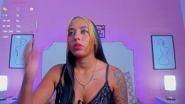 charlotte kisss online show from March 11, 7:31 pm