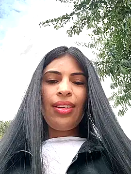 Astrid-- online show from January 2, 3:19 pm