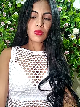 Astrid-- online show from February 13, 8:24 pm