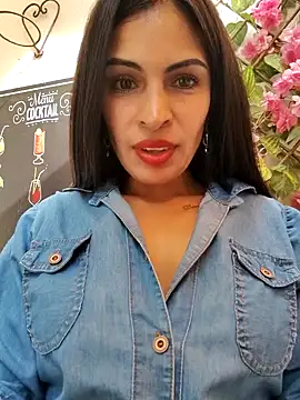 Astrid-- online show from February 28, 8:18 pm