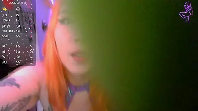 Snapshot of ValentinaMiller_ chatting on October 14, 5:03 pm ValentinaMiller online show from October 14, 5:03 pm