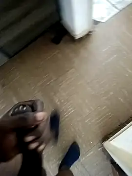 Snapshot of ElonDeking chatting on November 19, 6:35 am ElonDeking online show from November 19, 6:35 am