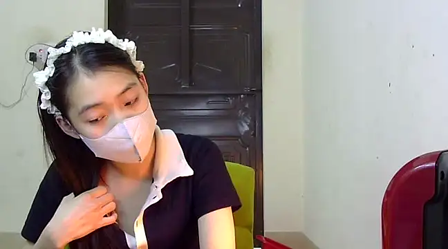 DA-EUN online show from February 28, 8:31 am