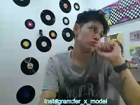 Snapshot of 9_Fernanda_9 chatting on March 14, 11:22 pm 9 Fernanda 9 online show from March 14, 11:22 pm