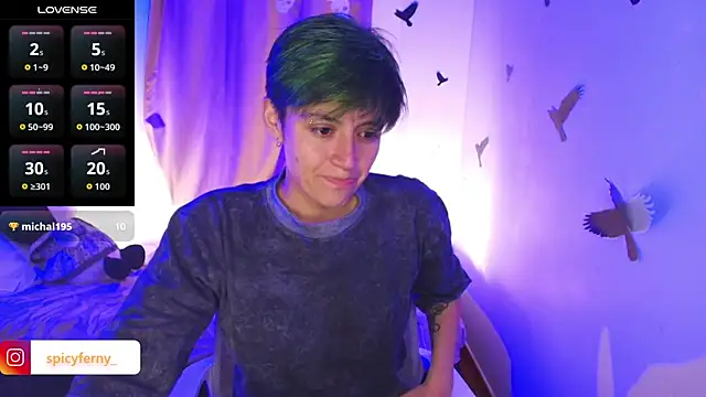 Snapshot of 9_Fernanda_9 chatting on October 23, 8:24 am 9 Fernanda 9 online show from October 23, 8:24 am