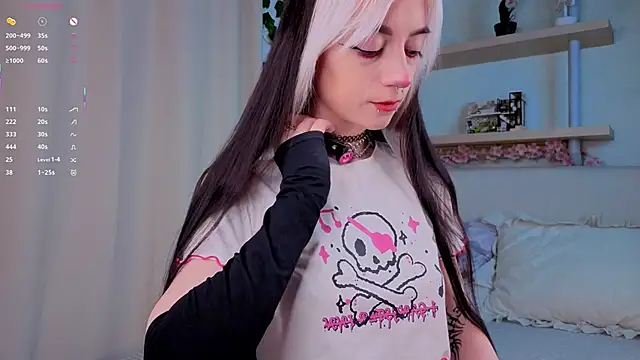 Snapshot of TristaRoht chatting on November 8, 3:12 pm TristaRoht online show from November 8, 3:12 pm