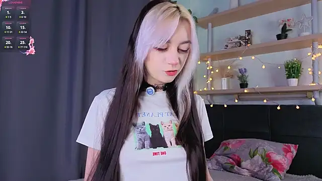 TristaRoht online show from March 13, 3:29 pm