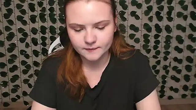 IxxiLiana online show from January 14, 4:15 am