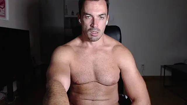 Snapshot of Hammer_Top chatting on September 25, 8:01 pm Hammer Top online show from September 25, 8:01 pm