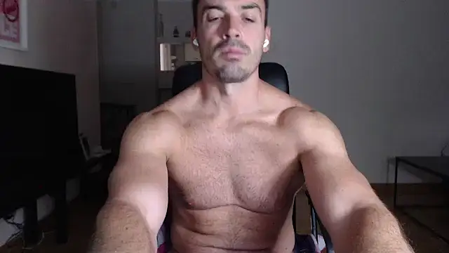 Snapshot of Hammer_Top chatting on September 28, 1:05 pm Hammer Top online show from September 28, 1:05 pm