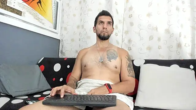 JULESLAKES online show from November 16, 3:56 am