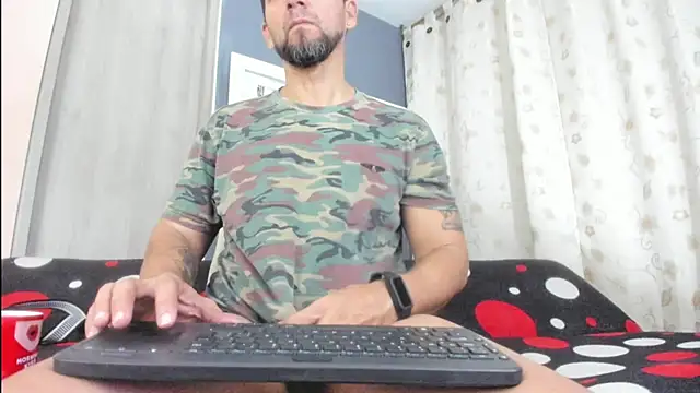 JULESLAKES online show from May 24, 12:21 pm