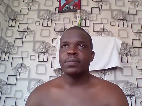 Snapshot of Chumba_001 chatting on February 5, 7:46 am Chumba 001 online show from February 5, 7:46 am