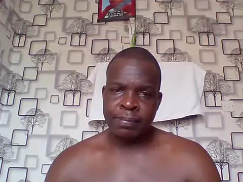 Snapshot of Chumba_001 chatting on February 6, 6:40 am Chumba 001 online show from February 6, 6:40 am