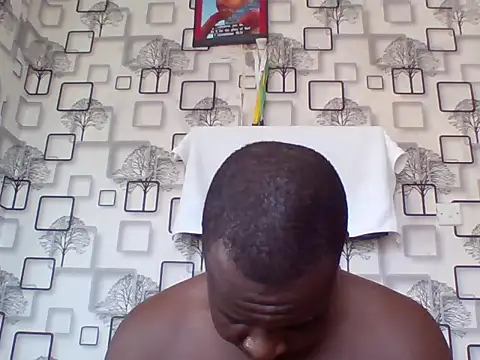 Snapshot of Chumba_001 chatting on February 15, 7:51 am Chumba 001 online show from February 15, 7:51 am