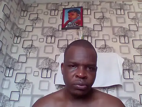 Snapshot of Chumba_001 chatting on April 5, 5:04 am Chumba 001 online show from April 5, 5:04 am