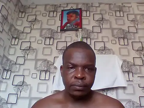 Snapshot of Chumba_001 chatting on April 11, 5:23 am Chumba 001 online show from April 11, 5:23 am
