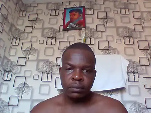 Snapshot of Chumba_001 chatting on April 12, 6:07 am Chumba 001 online show from April 12, 6:07 am
