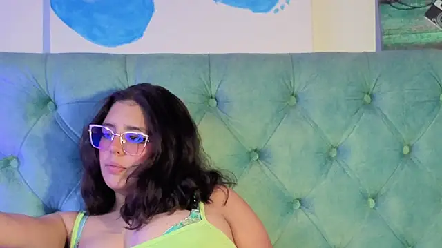 Paola Lyon  online show from March 20, 6:46 pm