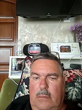 Snapshot of Tbone17 chatting on June 1, 1:02 pm Tbone17 online show from June 1, 1:02 pm