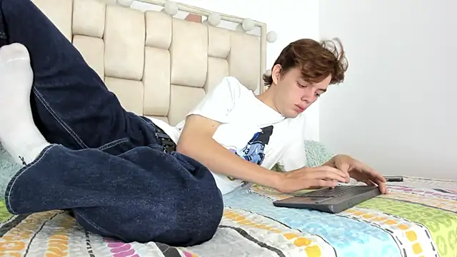 daniel hot03 online show from November 1, 1:35 pm