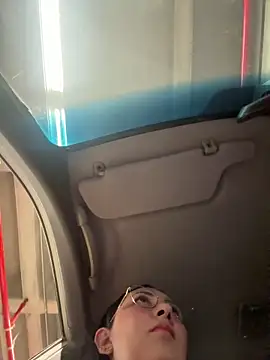 my-kitty online show from December 13, 8:36 pm