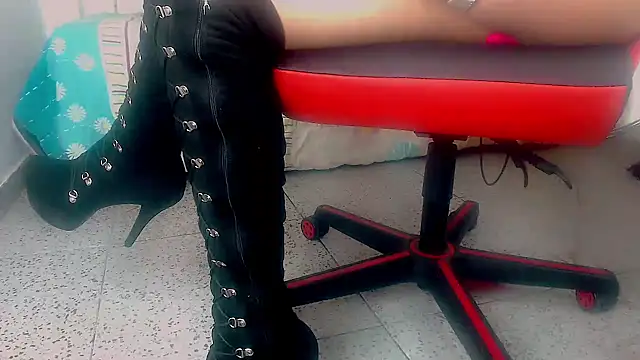 jessikarabitt666 online show from December 21, 3:36 am