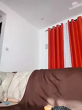 Snapshot of Kamdollie chatting on February 26, 5:53 am Kamdollie online show from February 26, 5:53 am