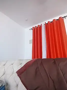 Snapshot of Kamdollie chatting on March 15, 11:29 am Kamdollie online show from March 15, 11:29 am